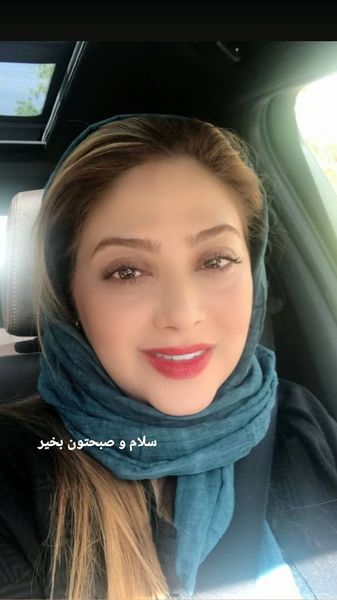 مریم سلطانی درخودروی شخصی