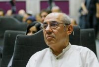 نامه امیر اثباتی به کمال تبریزی؛ کنجکاوم بدانم قرار است چه گلی به سر سینما بزنید