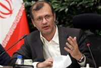 تحویل پلاک های نوسازی شده جنگ 12روزه در منطقه 2 به مالکان
