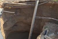 فرونشست در هشت بهشت اصفهان؛ فروچاله 15 متری تهدیدی برای زیرساخت ها