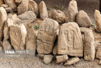 بچههایی که در مدرسه سنگ شدهاند! بچههایی که در مدرسه سنگ شدهاند!