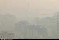 هوای تهران همچنان قرمز/ منطقه 19 آلوده ترین نقطه پایتخت