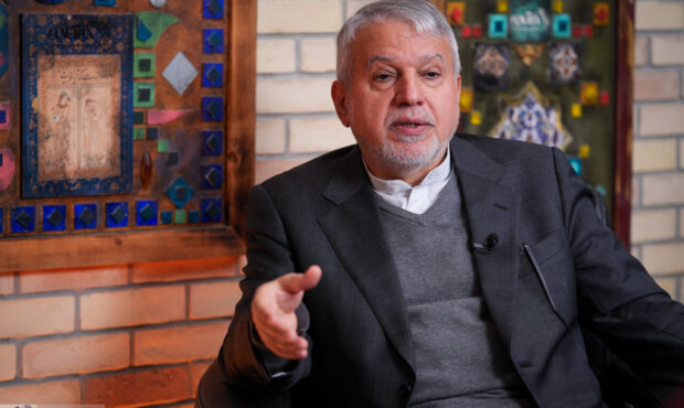 کاخ گلستان هویت جهانی تهران است، اجازه تخلف نمی‌دهیم/ برای معرفی زیبایی‌های ایران نیاز به تعامل با دنیا داریم/ ۳۰ استان کشور گرفتار فرونشست هستند