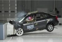 تست تصادف خودرو باید قانون شود؛ خودروساز داخلی بدون الزام زیر بار نمی‌رود