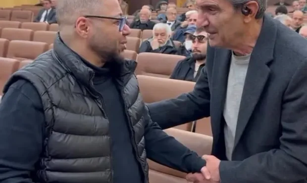 بوسه خشایار راد به پیشانی مازیار لرستانی