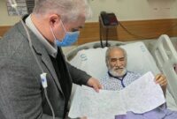 بیماری و تخت بیمارستان هم مانع هنرنمایی هنرمند پیشکسوت نشد!