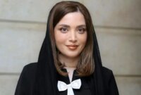 دکوراسیون کریسمسی خانه بهنوش طباطبایی دکوراسیون کریسمسی خانه بهنوش طباطبایی