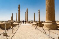 سند مالکیت کاخ آپادانا و موزه میراث فرهنگی شوش اهدا شد