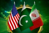 فرمانده کل ارتش پاکستان وارد ایران شد فرمانده کل ارتش پاکستان وارد ایران شد