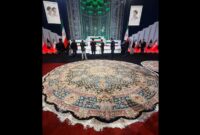 جزئیاتی از فرشِ وداع در تشییع رهبر شهید + ویدئو جزئیاتی از فرشِ وداع در تشییع رهبر شهید + ویدئو