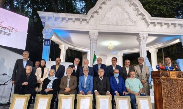 تجلیل از ۸ چهره‌ ماندگار میراث فرهنگی ایران