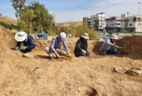 دومین فصل کاوش گورستان تاریخی زاگرس سنندج در حال اجراست